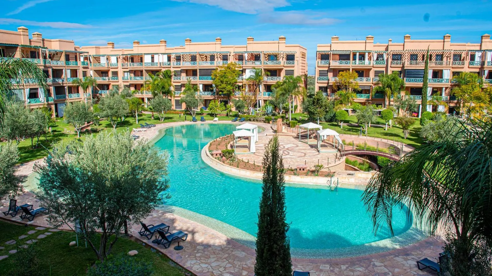 Tibouda House Deluxe Avec Piscine - Familiale Daire Marakeş